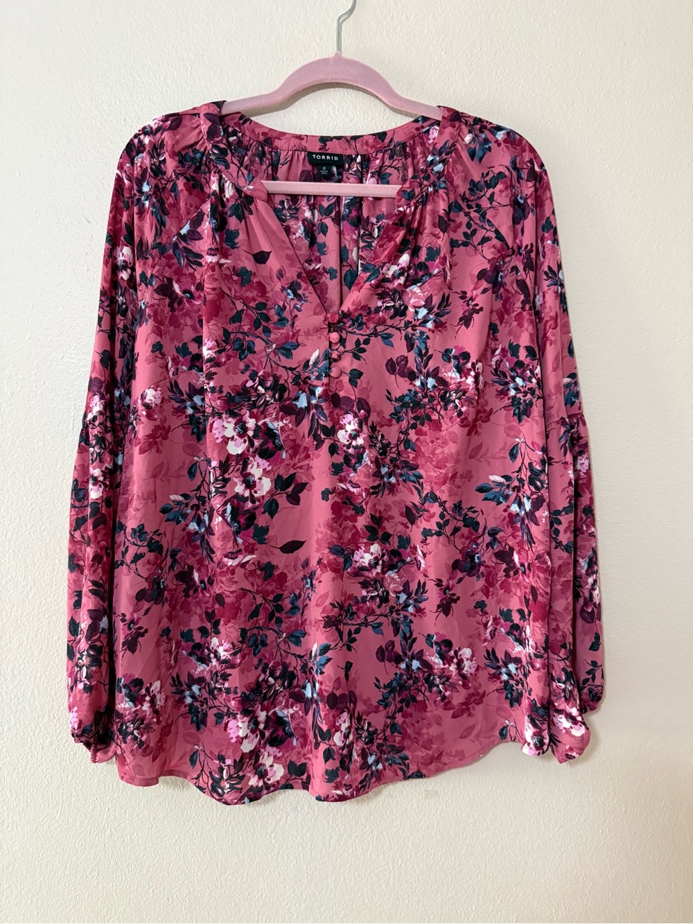 torrid Rose-Pink Floral V-Neck Long Sleeve Blouse